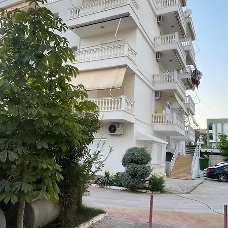 Golem Beach Apartment *