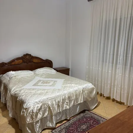 Golem Beach Apartment דירה